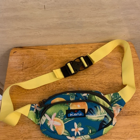 KAVU Tropical Print Waist Bag with Yellow Strap - Picture 2 of 4
